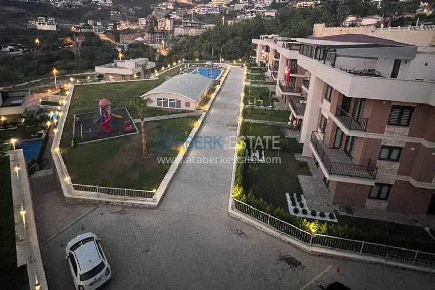 3+1 villa in Kargicak - designer renovation, private area  4 