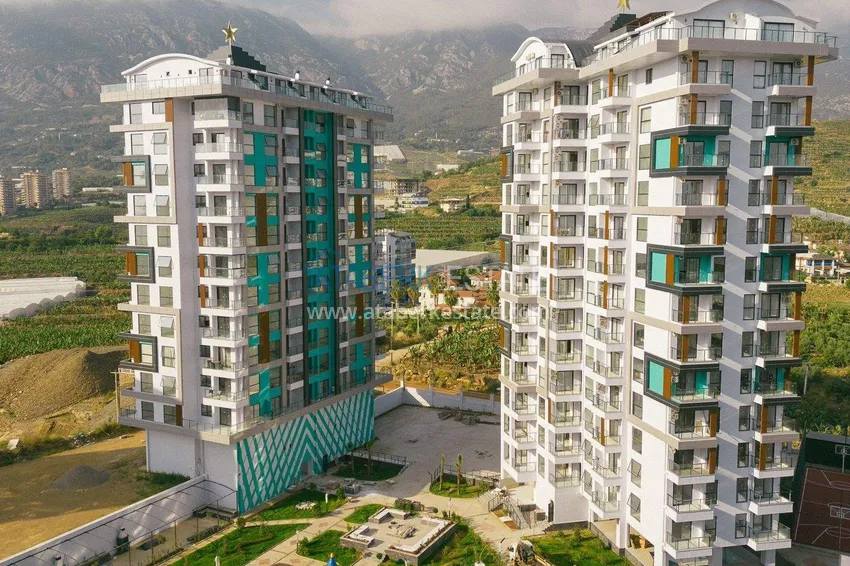 1+1 apartment with sea view in Mahmutlar  2 