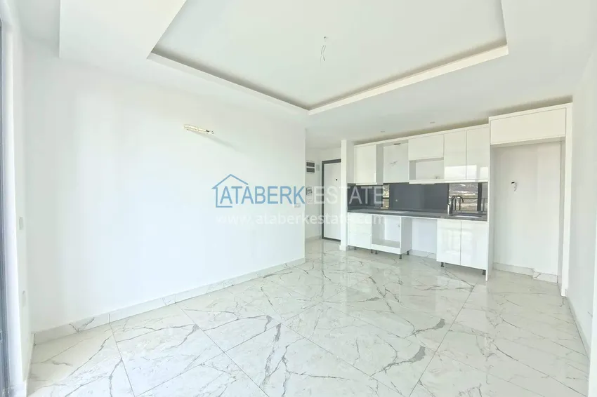 Purchase  1+1 apartment with sea view in Mahmutlar  2 