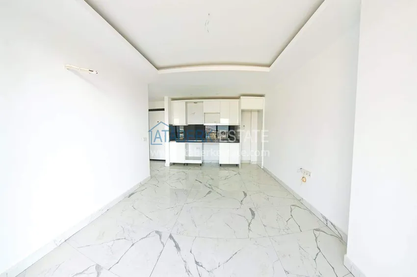 Purchase  1+1 apartment with sea view in Mahmutlar  3 