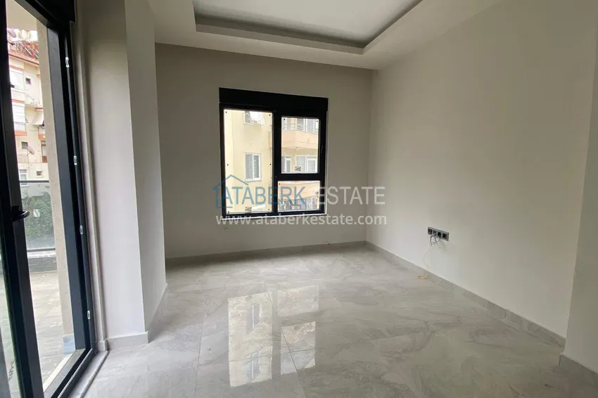 Purchase  Real estate in the center of Alanya for residence permit and citizenship - 1+1 apartment near Keykubat beach 5 