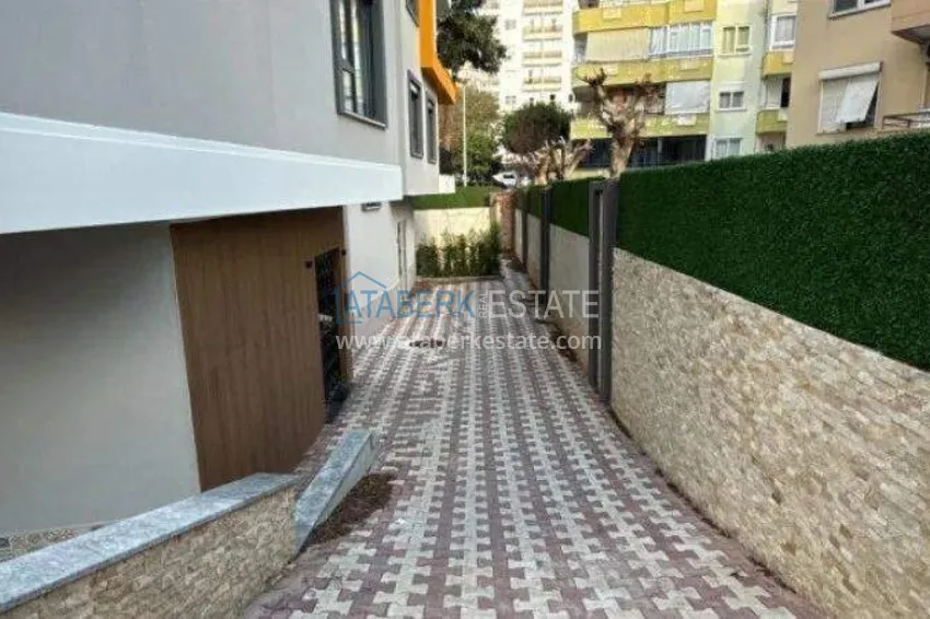 Real estate in the center of Alanya for residence permit and citizenship - 2+1 duplex near Keykubat beach 4 