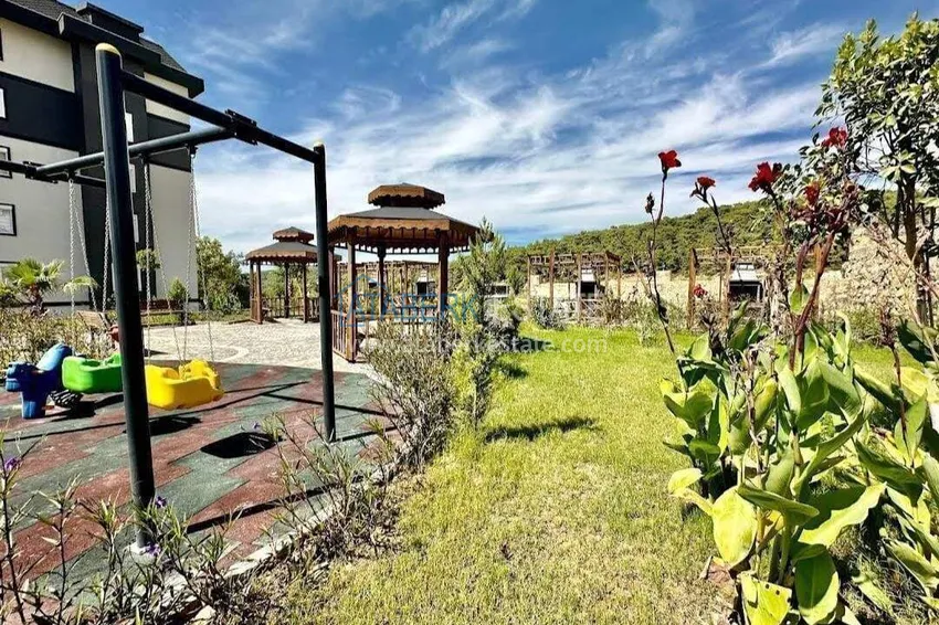 Real estate in Alanya with installments up to 1 year - new 1+1 apartment with sea view in Avsallar 13 
