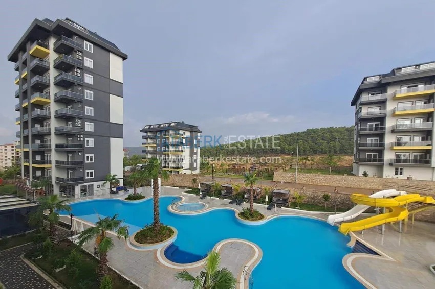 Real estate in Alanya with installments up to 1 year - new 1+1 apartment with sea view in Avsallar 8 