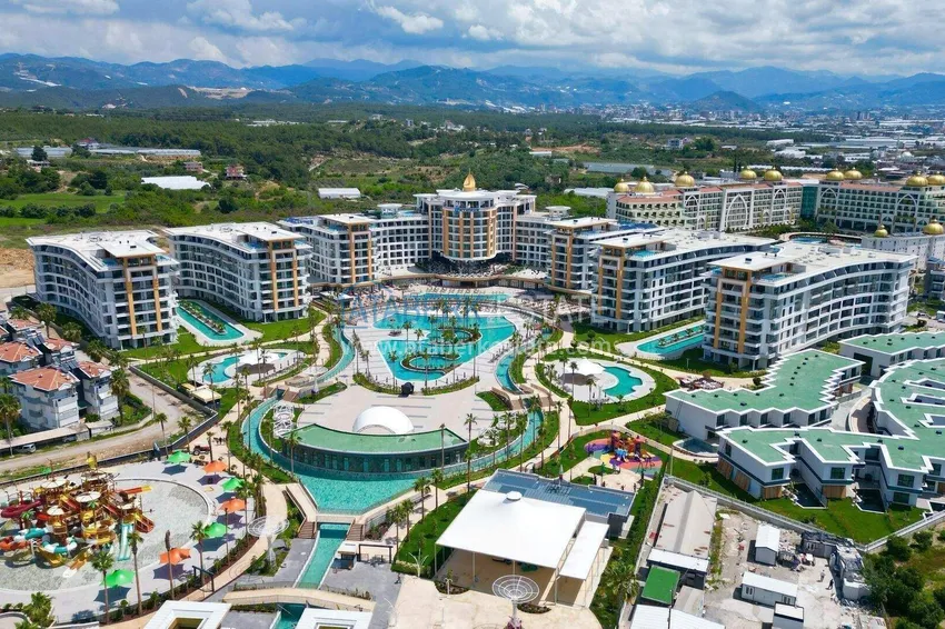 Real estate in Alanya - 1+1 85 m2 furnished apartment in a premium resort complex, Turkler district 1 