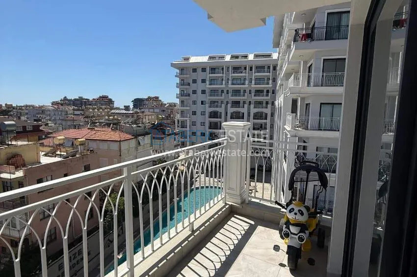 Purchase  Real estate in the center of Alanya - 1+1 apartment with a view of the fortress and the sea near Cleopatra beach 10 