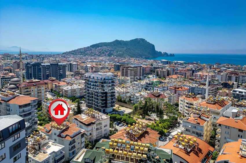 2+1 apartment for a residence permit in the center of Alanya - 600 meters from Cleopatra beach 1 
