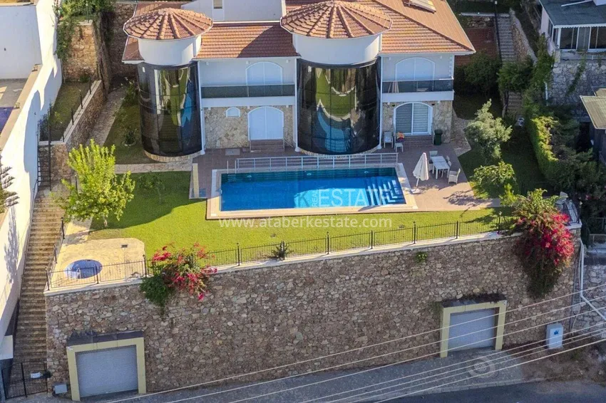 Private 5+2 villa in the center of Alanya, Bektash district — furnished and with panoramic views  3 