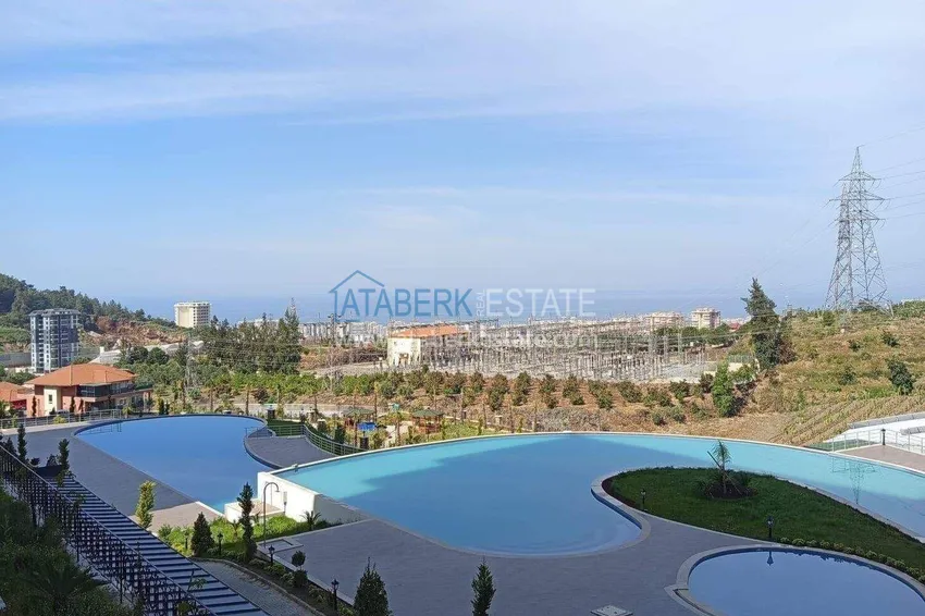 Purchase  Real estate in Alanya with sea view - 1+1 apartment in Mahmutlar 12 