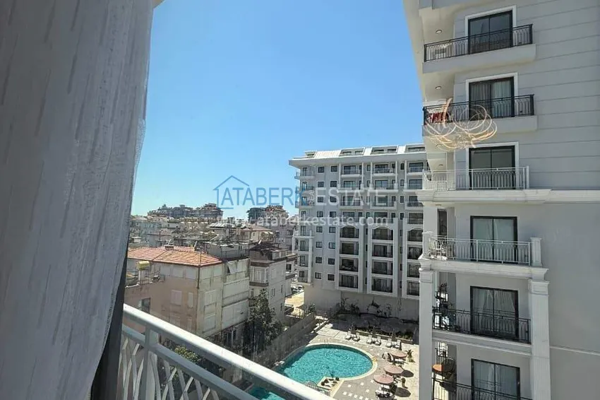 Purchase  Real estate in the center of Alanya - 1+1 apartment with a view of the fortress and the sea near Cleopatra beach 12 