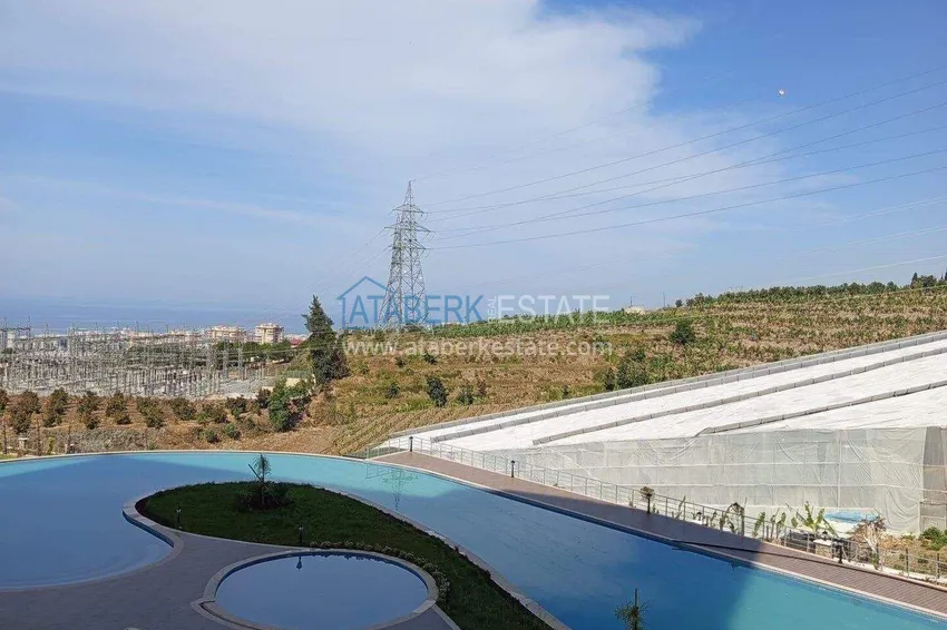 Purchase  Real estate in Alanya with sea view - 1+1 apartment in Mahmutlar 13 