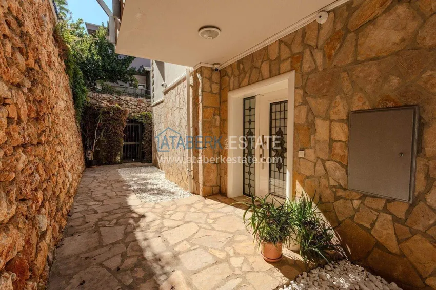 Private 5+2 villa in the center of Alanya, Bektash district — furnished and with panoramic views  6 