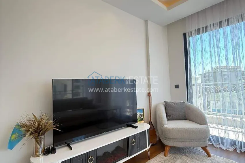 Purchase  Real estate in the center of Alanya - 1+1 apartment with a view of the fortress and the sea near Cleopatra beach 7 