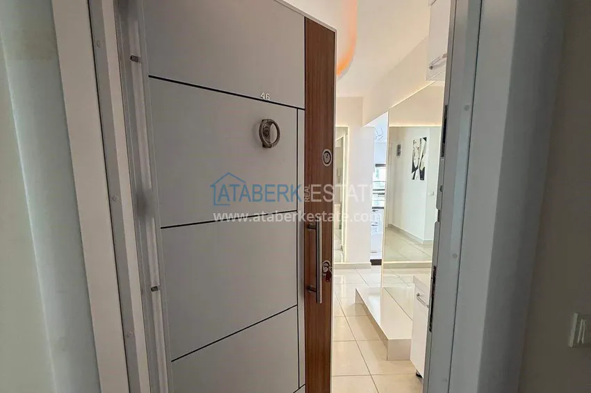 Purchase  2+1 apartment in Alanya — new furniture, luxury residence, Mahmutlar district 1 
