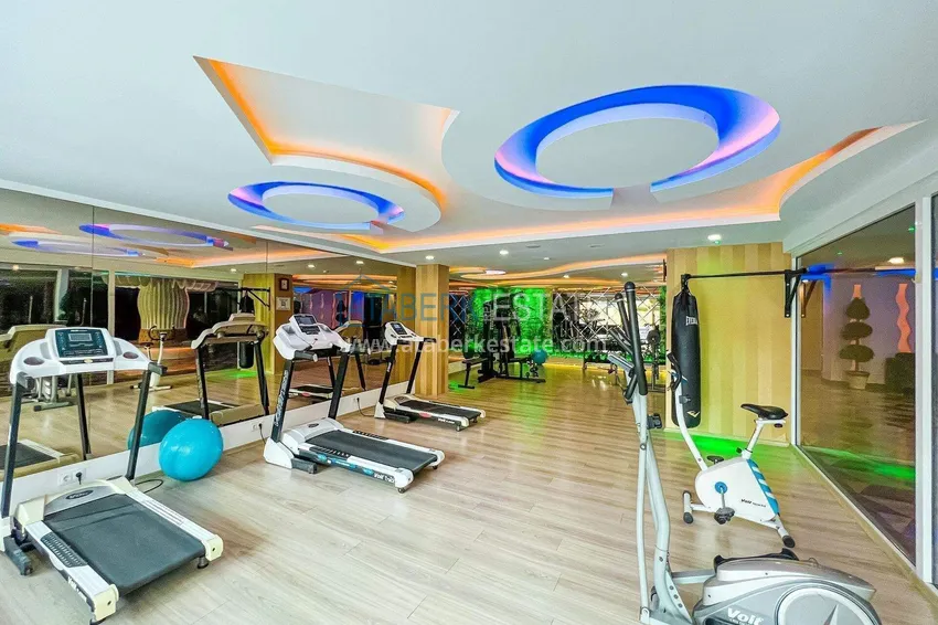 2+1 apartment in Alanya — new furniture, luxury residence, Mahmutlar district 18 