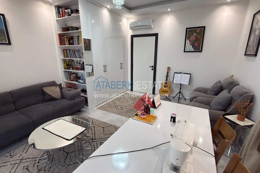 Purchase  Urgent sale of real estate in Alanya - apartments with sea view in Mahmutlar 30 