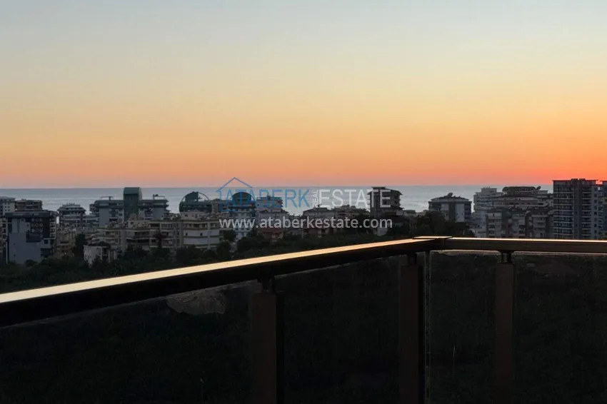 Purchase  Urgent sale of real estate in Alanya - apartments with sea view in Mahmutlar 50 