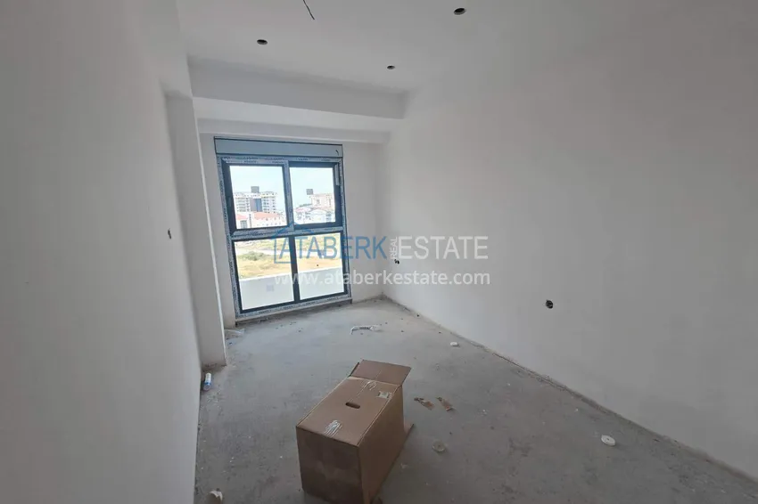 Purchase  Real estate in Gazipasa from an investor - 1+1 apartment in a complex with a transfer to the sea 4 