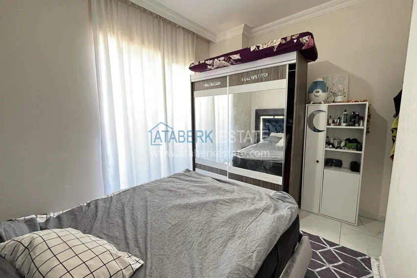 Purchase  2+1 apartment in Alanya for residence permit and citizenship - furniture, glazed balcony, Oba district 10 