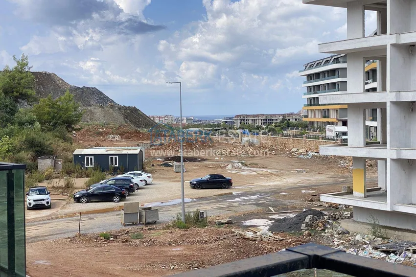 Purchase  1+1 furnished apartment in Alanya, Oba district   12 