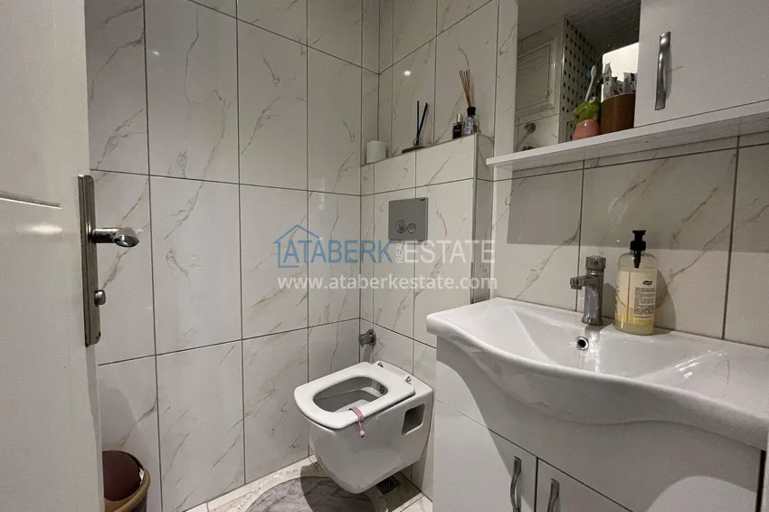 Purchase  2+1 apartment in Alanya for residence permit and citizenship - furniture, glazed balcony, Oba district 14 