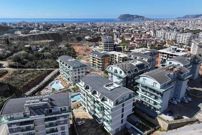 1+1 furnished apartment in Alanya, Oba district   3 