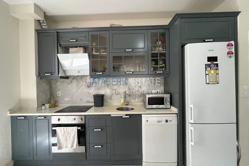 Purchase  2+1 apartment in Alanya for residence permit and citizenship - furniture, glazed balcony, Oba district 5 
