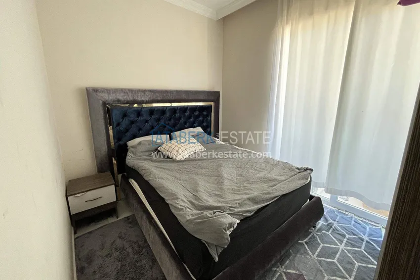 Purchase  2+1 apartment in Alanya for residence permit and citizenship - furniture, glazed balcony, Oba district 8 