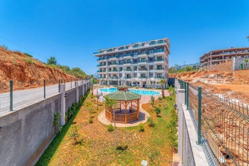 1+1 furnished apartment in Alanya, Oba district   8 