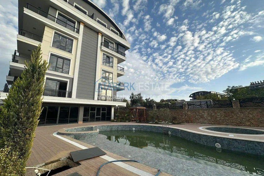Property from a developer in Alanya - a modern boutique complex in Oba 15 