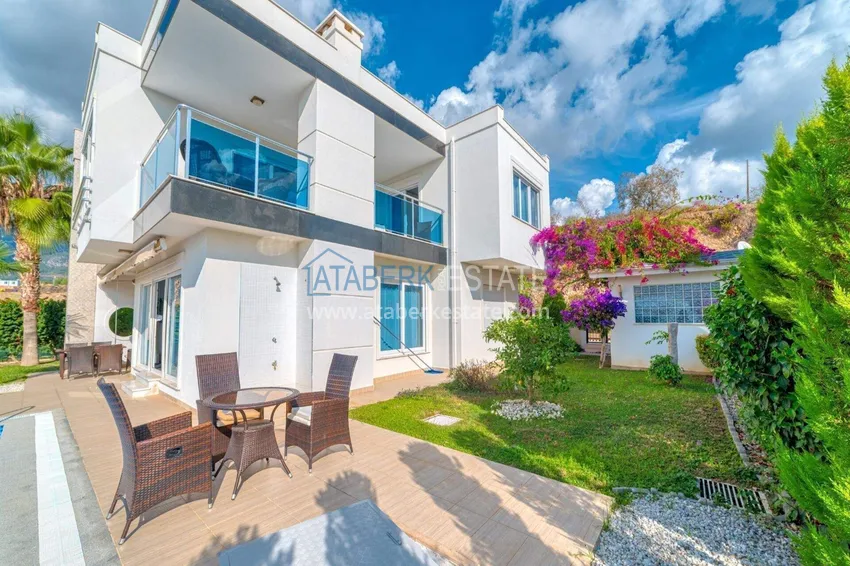 4+1 two-story private villa in Alanya — furniture, swimming pool, sea view, Kargicak district 10 