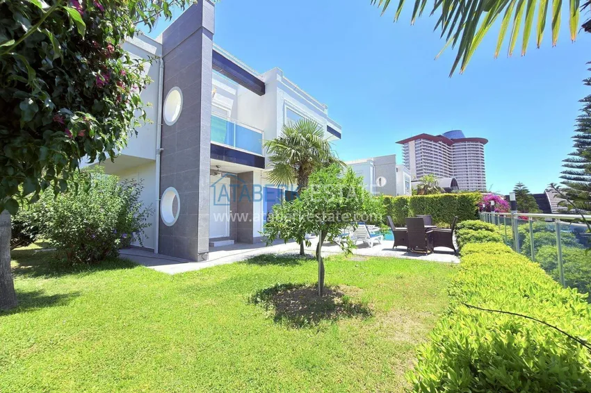 4+1 two-story private villa in Alanya — furniture, swimming pool, sea view, Kargicak district 11 