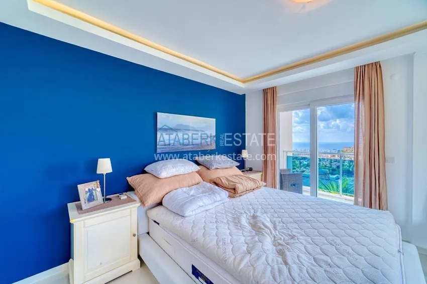 Purchase  4+1 two-story private villa in Alanya — furniture, swimming pool, sea view, Kargicak district 12 