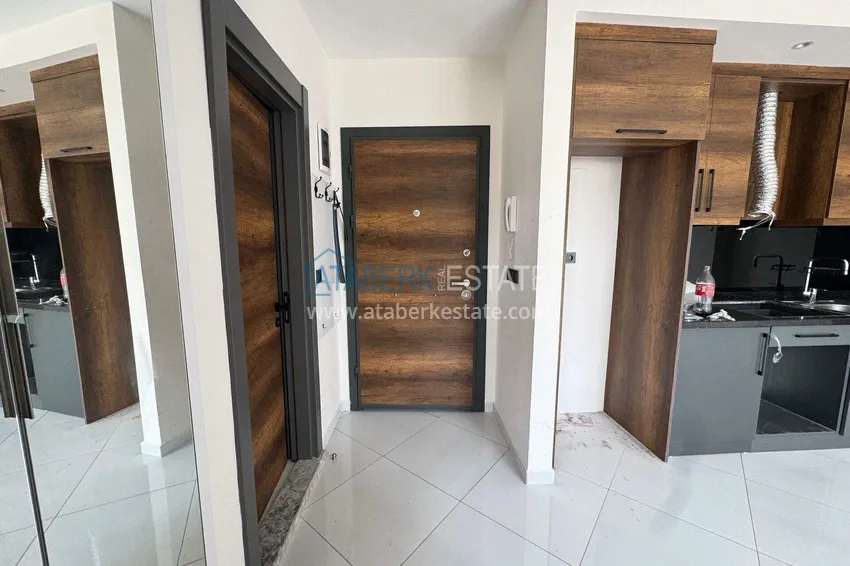 Purchase  Apartment in Alanya — hotel-format complex, 550 meters from the sea, Mahmutlar district  1 