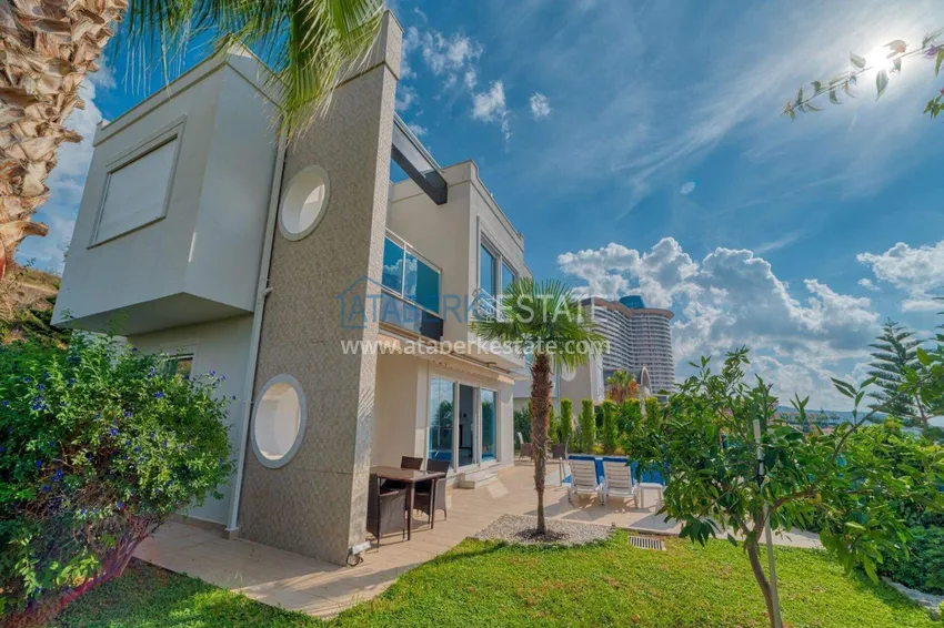 4+1 two-story private villa in Alanya — furniture, swimming pool, sea view, Kargicak district 13 