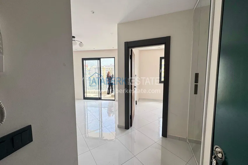 Purchase  Apartment in Alanya — hotel-format complex, 550 meters from the sea, Mahmutlar district  2 