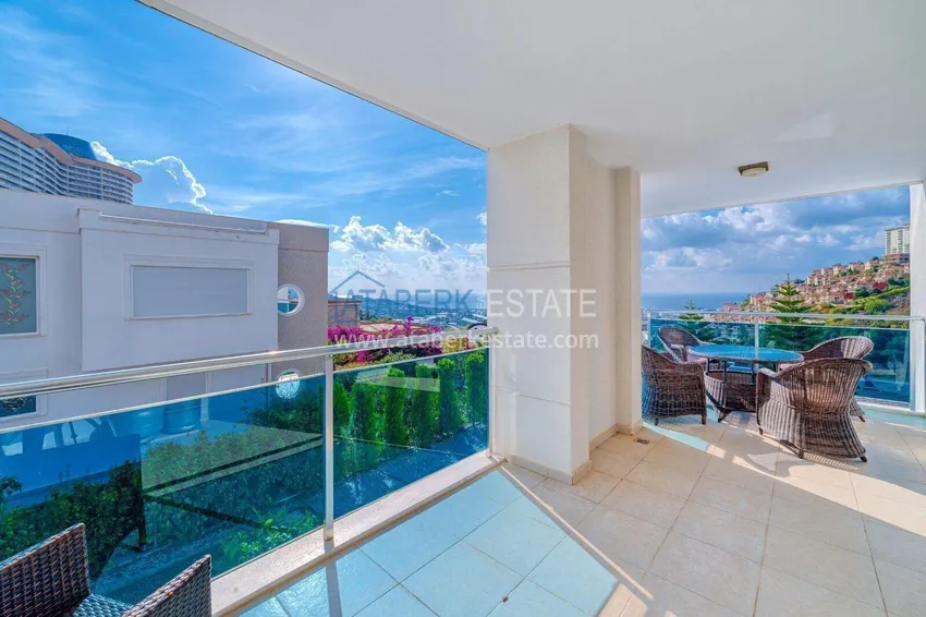 Purchase  4+1 two-story private villa in Alanya — furniture, swimming pool, sea view, Kargicak district 24 