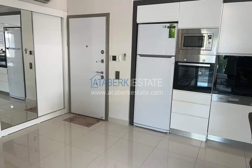 Purchase  2+1 apartment on the first line in Alanya, Kargicak district — furniture, side sea view 1 