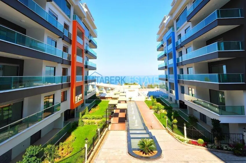 2+1 apartment on the first line in Alanya, Kargicak district — furniture, side sea view 13 