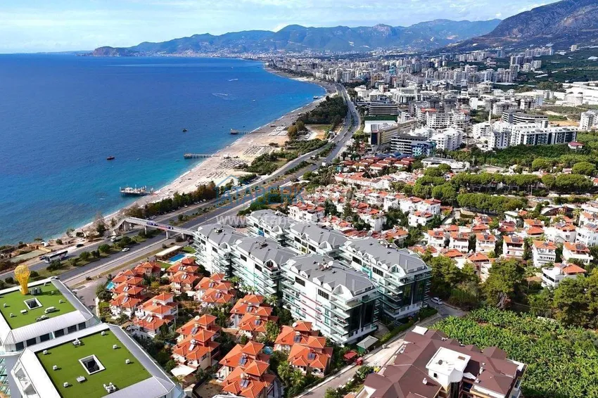 2+1 apartment on the first line in Alanya, Kargicak district — furniture, side sea view 2 