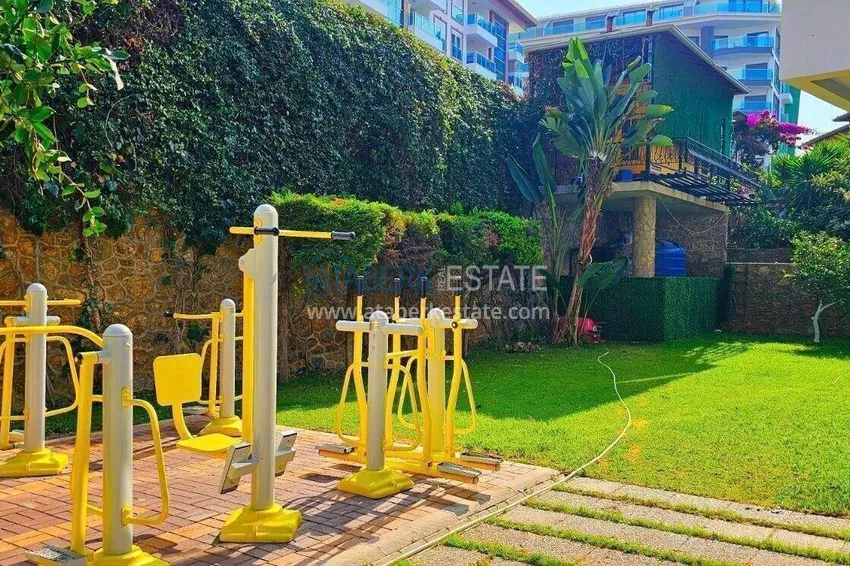 2+1 apartment on the first line in Alanya, Kargicak district — furniture, side sea view 22 