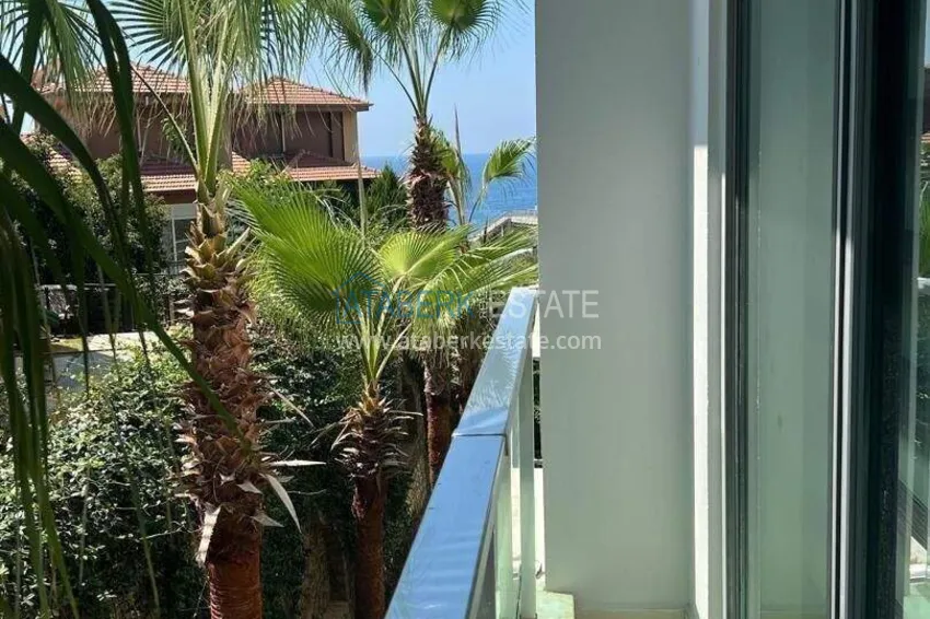 Purchase  2+1 apartment on the first line in Alanya, Kargicak district — furniture, side sea view 24 
