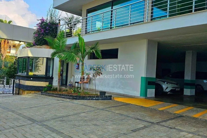 2+1 apartment on the first line in Alanya, Kargicak district — furniture, side sea view 27 