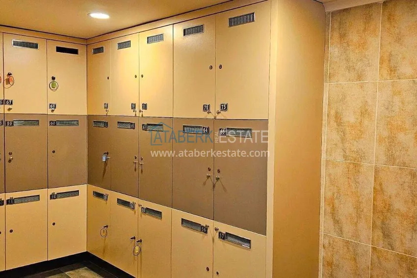 2+1 apartment on the first line in Alanya, Kargicak district — furniture, side sea view 55 