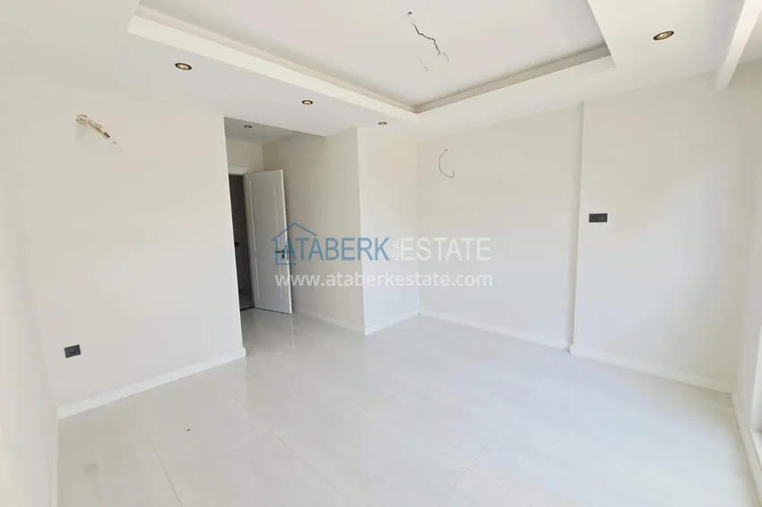 Purchase  Townhouse in Alanya — from the owner with access to the pool, to a premium complex, Turkler district 15 