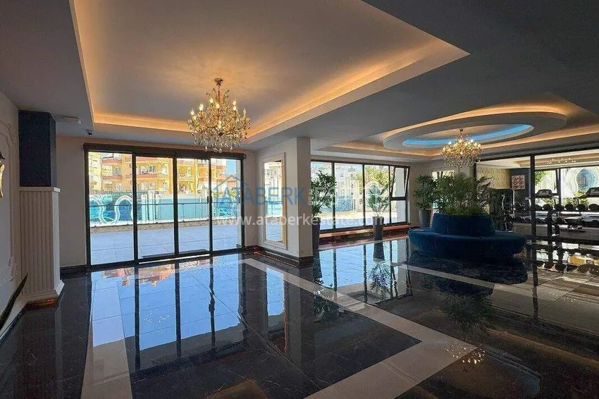 2+1 apartment in the center of Alanya, furnished in a luxury complex, Cleopatra beach area  17 