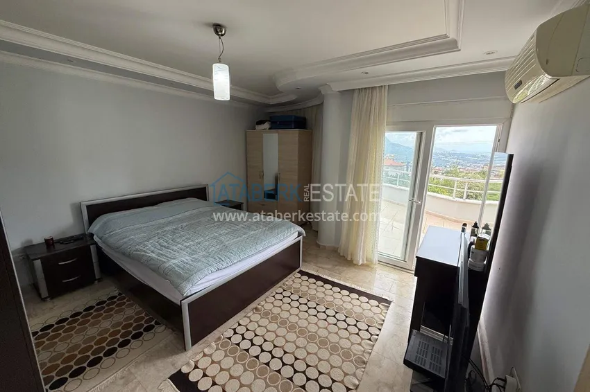 Purchase  Villa in Alanya for residence permit and citizenship - detached 4+1 with pool and garden in Oba 10 