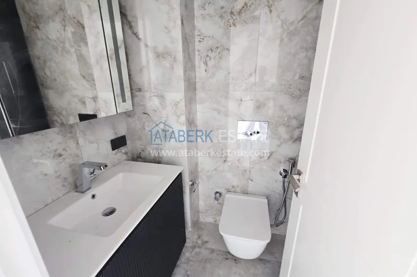 Purchase  Townhouse in Alanya — from the owner with access to the pool, to a premium complex, Turkler district 19 