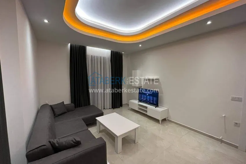 Purchase  2+1 apartment in the center of Alanya, furnished in a luxury complex, Cleopatra beach area  2 