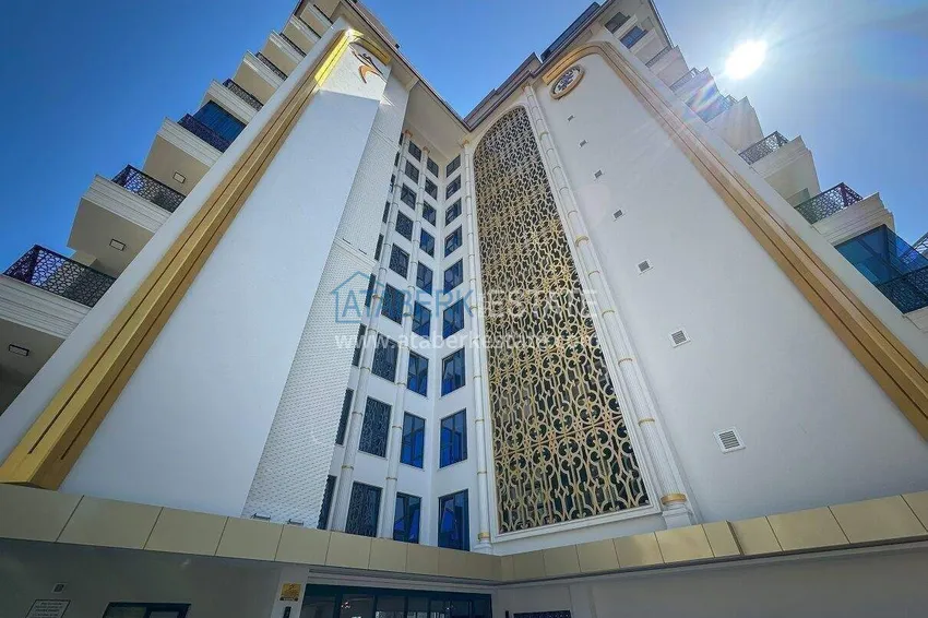 2+1 apartment in the center of Alanya, furnished in a luxury complex, Cleopatra beach area  5 